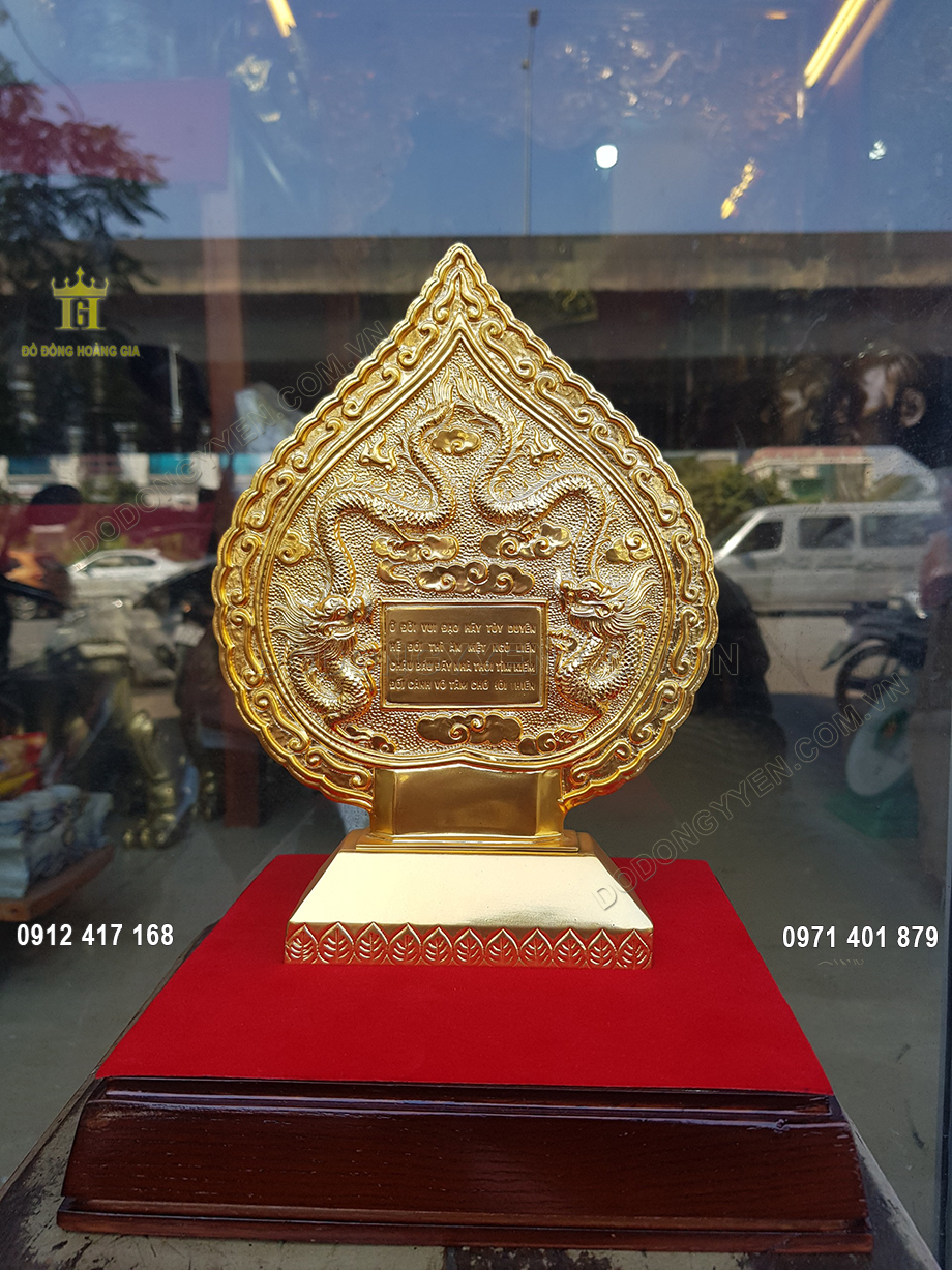 Đ&acirc;y cũng l&agrave; m&oacute;n qu&agrave; tặng v&ocirc; c&ugrave;ng &yacute; nghĩa d&agrave;nh cho bạn b&egrave; hay đối t&aacute;c kinh doanh v&agrave;o những dịp đặc biệt
